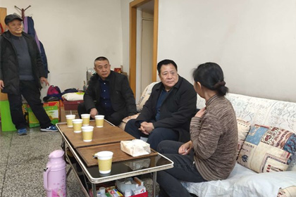 【“四進萬家系列活動”】集團開展“進萬家門、訪萬家情、解萬家難、暖萬家心”活動